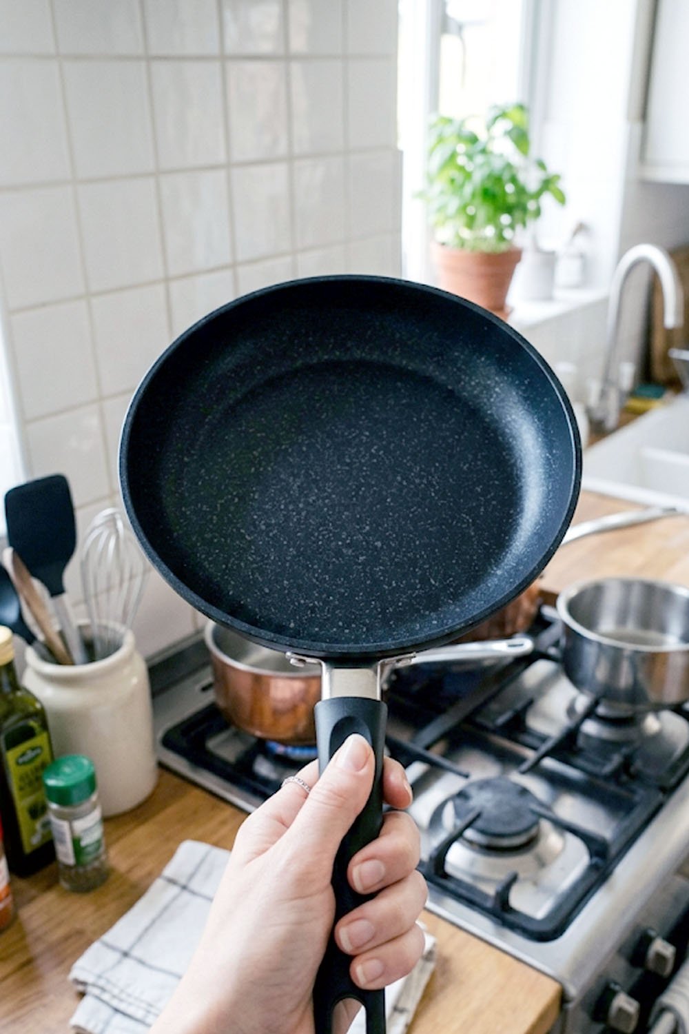 How to know if pots and pans are safe
