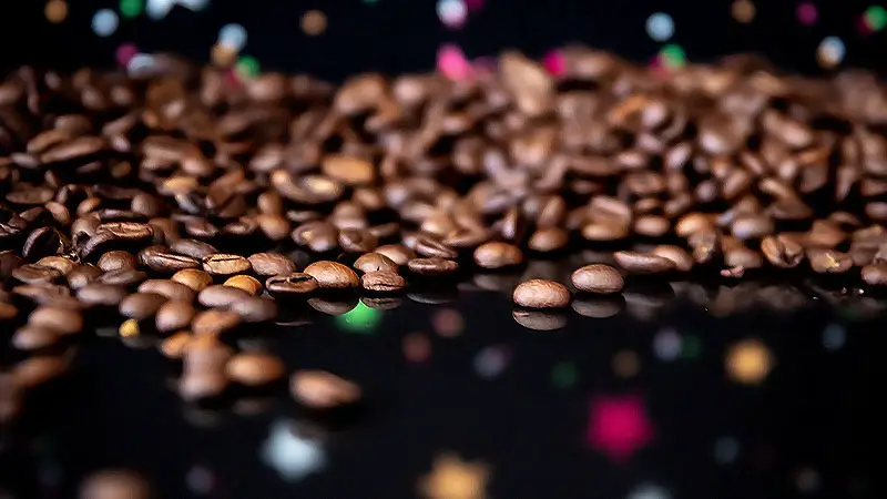 How Roasted Coffee Beans Work