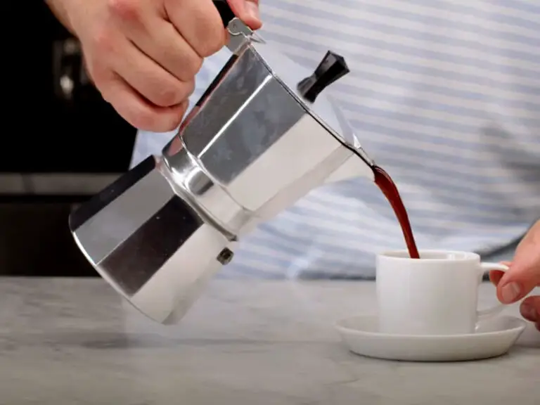 How to Clean Aluminum Coffee Pot