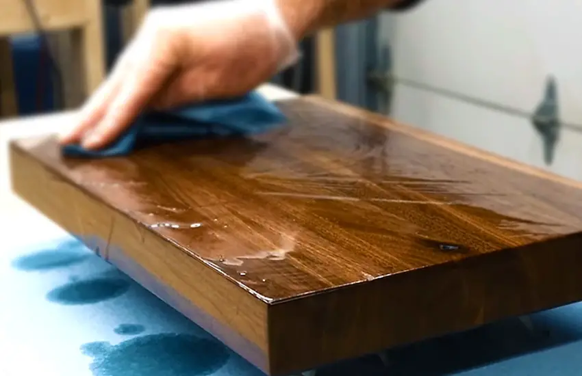 Applying the Oil to Your Cutting Board