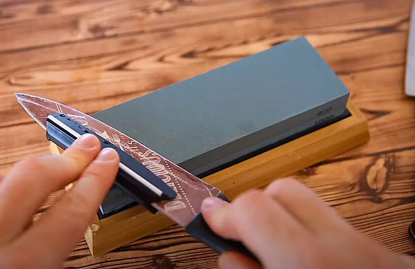 How to Sharpen a Bread Knife With a Whetstone