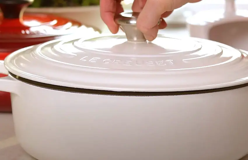 how to remove stains from enamel dutch oven