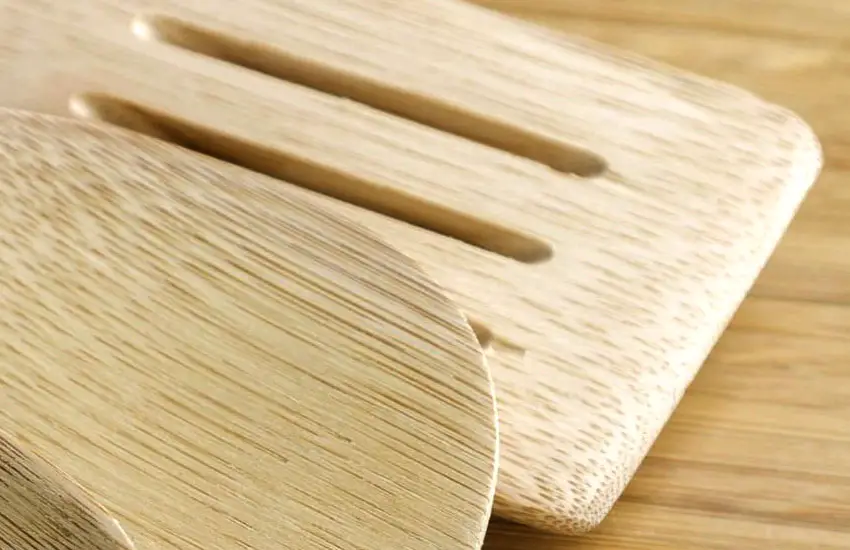 Cleaning Wooden Spatula