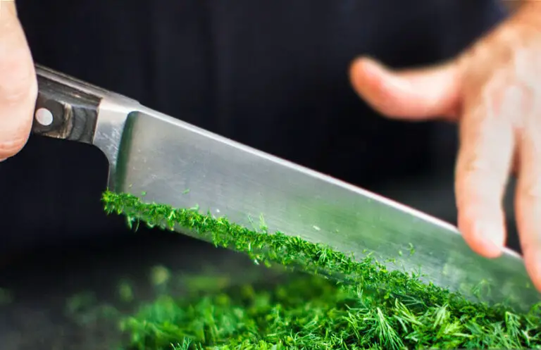 how to sharpen a knife with scissors