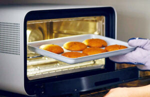 Can You Put Foil in a Toaster Oven