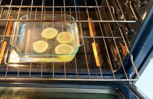 How to Clean Your Oven with Lemon