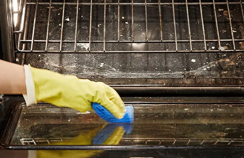 Cleaning Oven without Chemicals