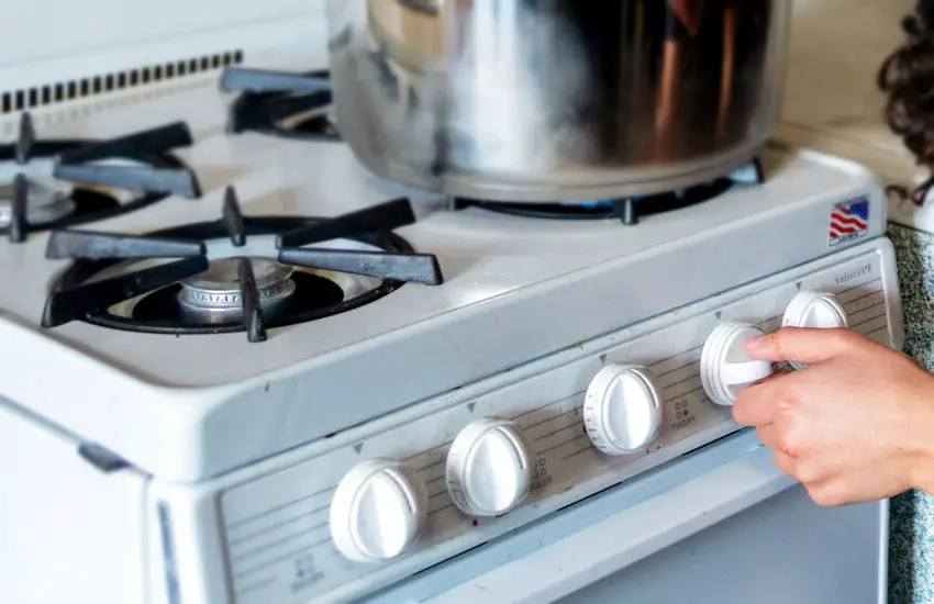 Gas Stove Won't Light But Smell Gas