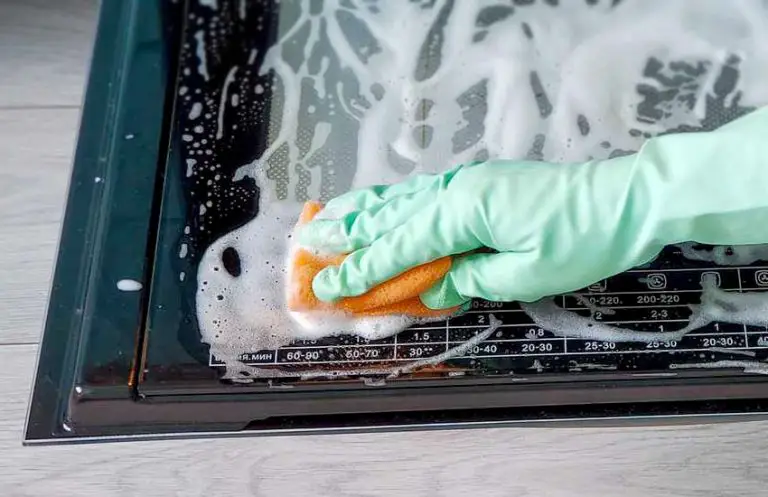 How to Clean Toaster Oven Glass