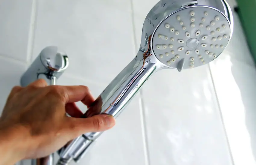 How to Clean Shower Head with Vinegar and Baking Soda