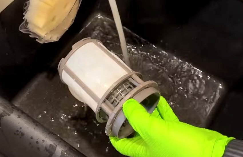 how to clean dishwasher filter