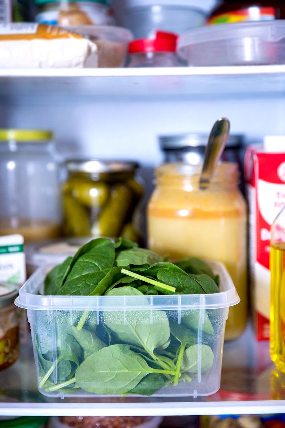 How Long Does Spinach Last in the Refrigerator