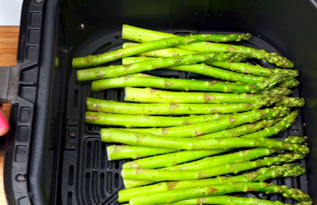 How Long to Cook Asparagus in Air Fryer 