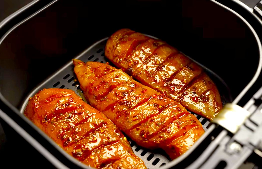 How Long to Cook Chicken Breast in Air Fryer
