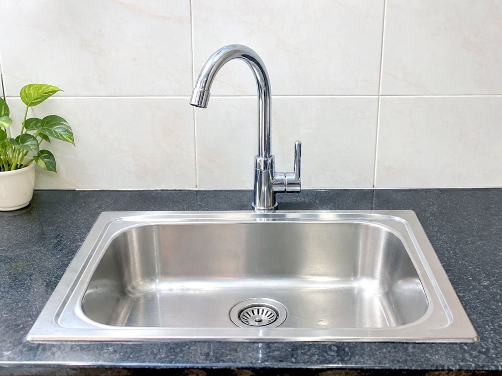 how to fix dripping faucet